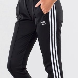 Gently worn Adidas skinny Pants